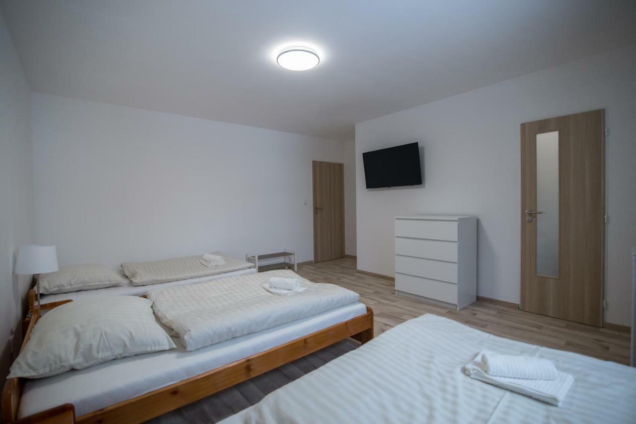 Apartment Sarka Hostka  Exterior photo